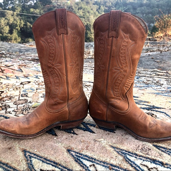Boulet of Canada Cowboy Boots - size 6 - Picture 4 of 11